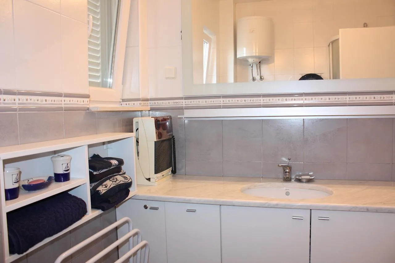 Apartments Jtv Simuni Kolan
